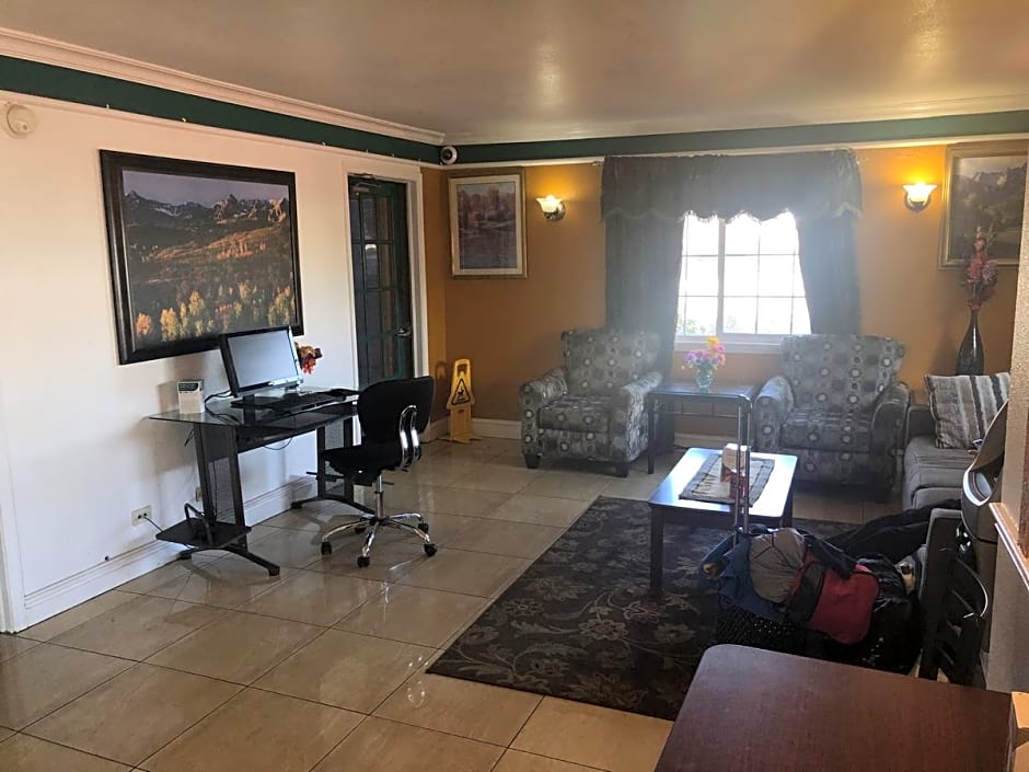 Americas Best Value Inn Denver