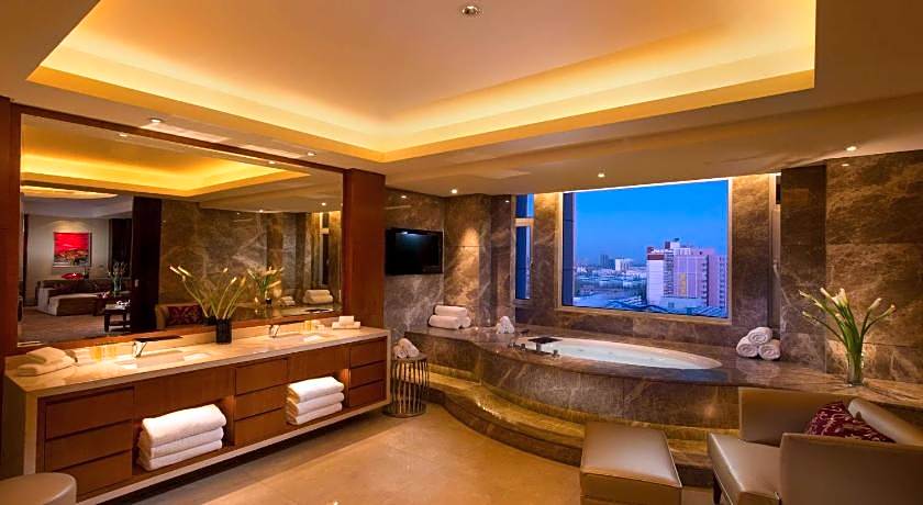 DoubleTree By Hilton Qinghai Golmud