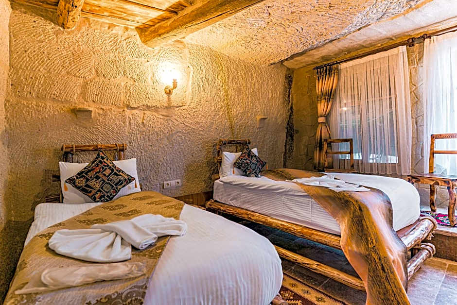 Cappadocia Ennar Cave Swimming Pool Hot & SPA