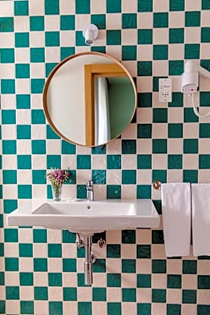 Double or Twin Room with Sanctuary View