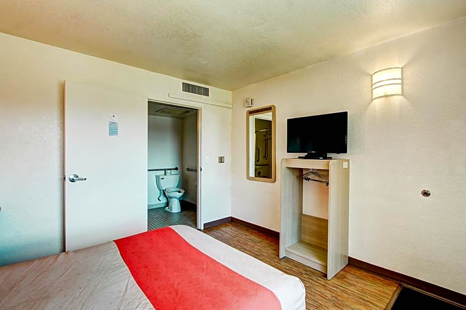 Motel 6-Denver, CO - Airport