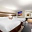 Clarion Pointe Kennesaw Town Center