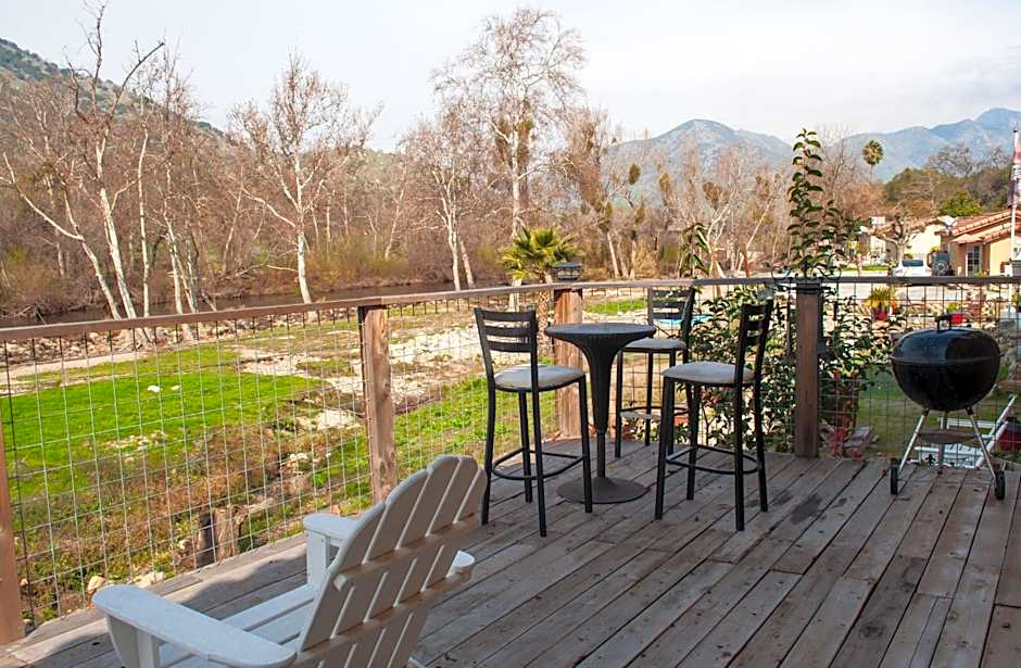 Sequoia River Front Cabins