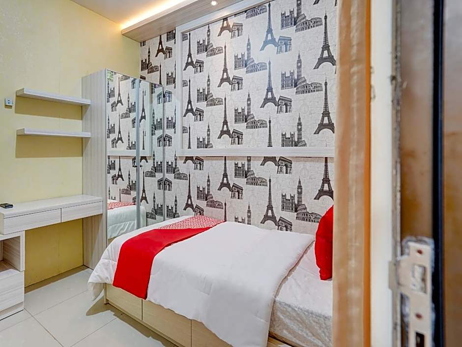 OYO Life 90606 Glass House Citraland Syariah