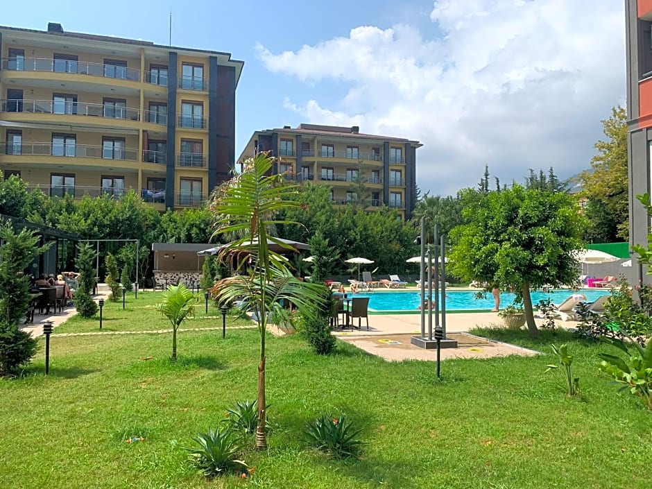 Royalisa Hotel