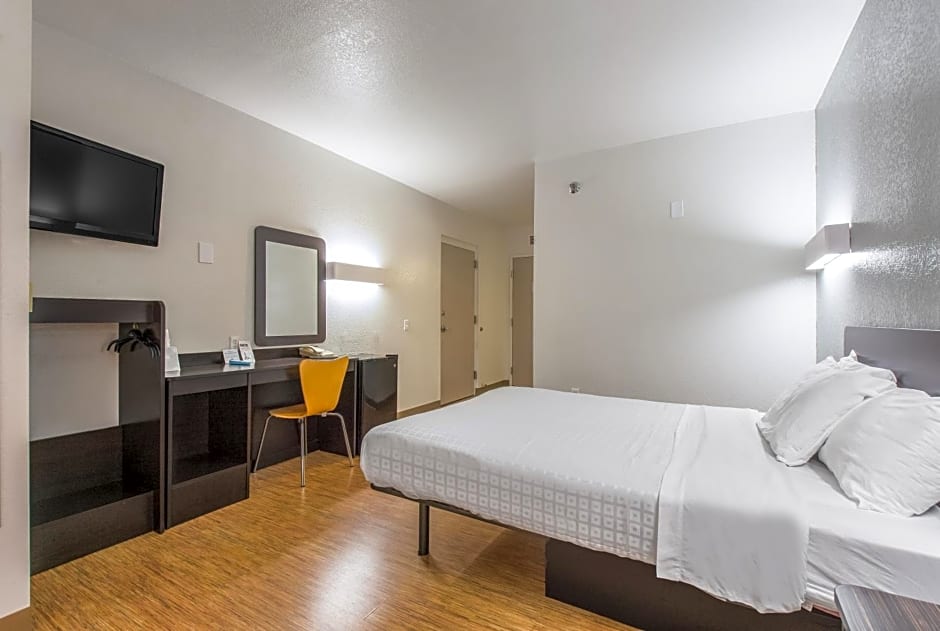 Americas Best Value Inn Knoxville East