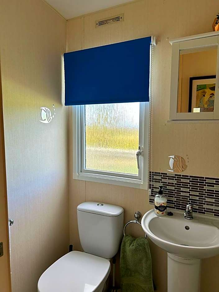 24 The Beeches Caravan Park