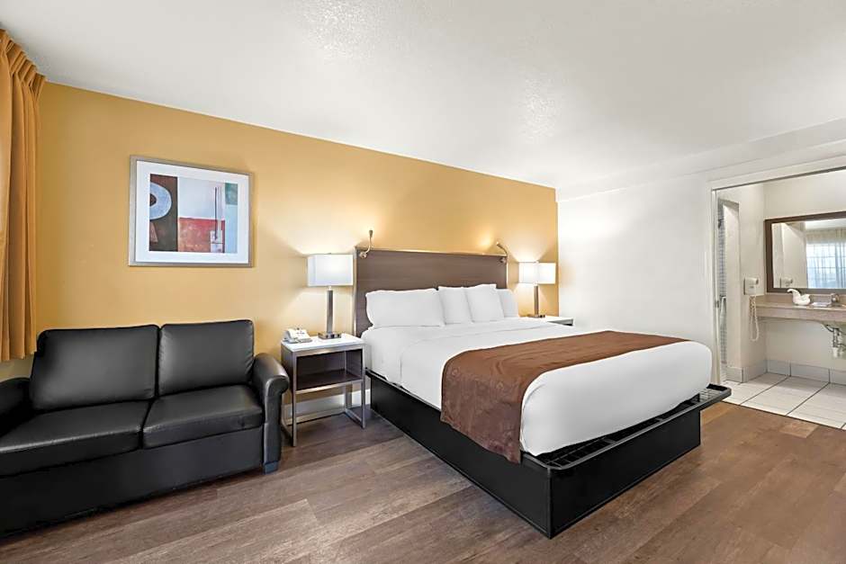 Americas Best Value Inn & Suites Flagstaff