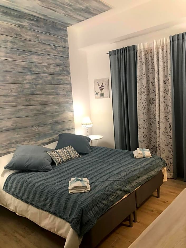 Maison Marianna – Nicolosi, CA