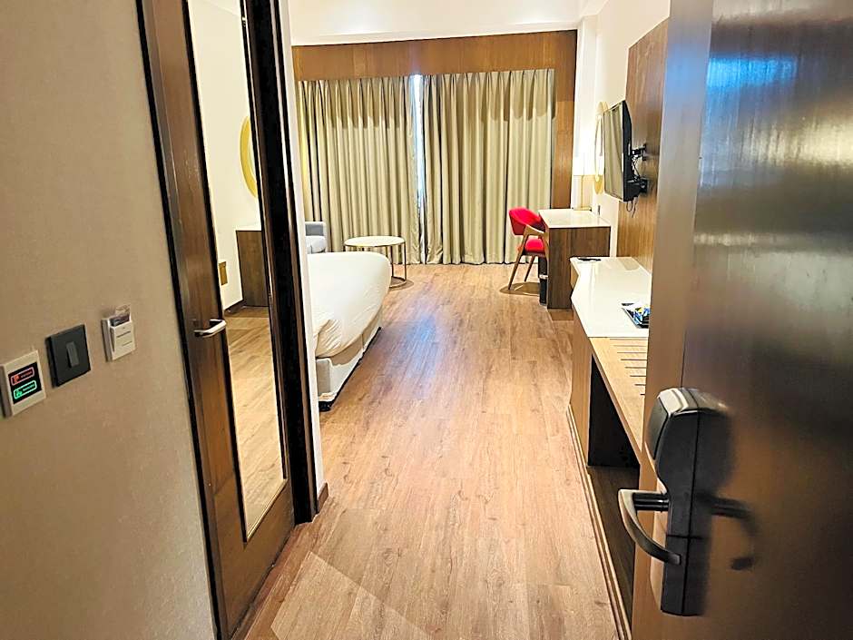 Ramada by Wyndham Ahmedabad Narendra Modi Stadium Motera