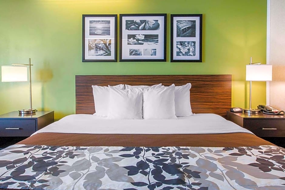 Sleep Inn & Suites Oregon - Toledo