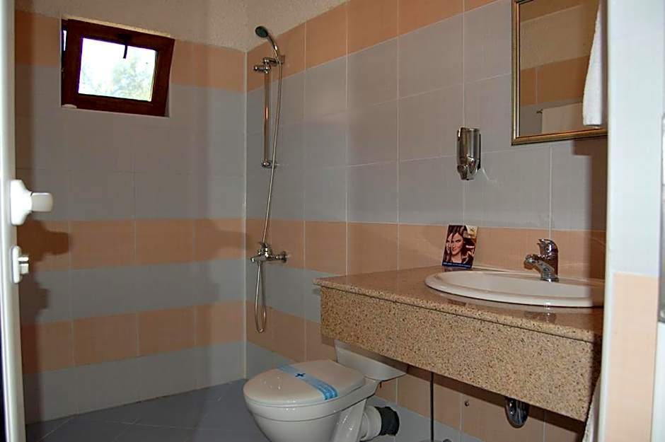 Sinia Vir Eco Residence