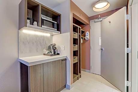 King Room - Hearing Access