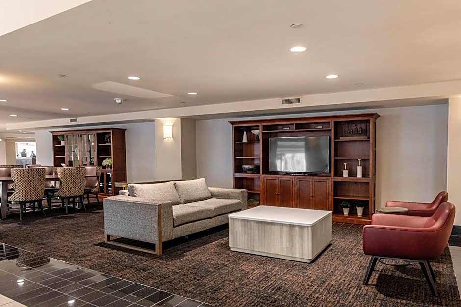 Drury Plaza Hotel Broadview Wichita