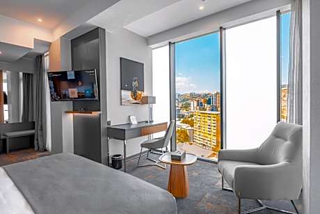 One-Bedroom Suite