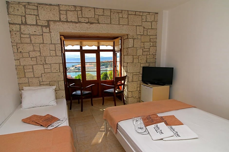 Pasha Port Hotel & Restaurant