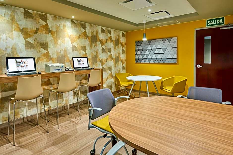 City Express by Marriott Hermosillo