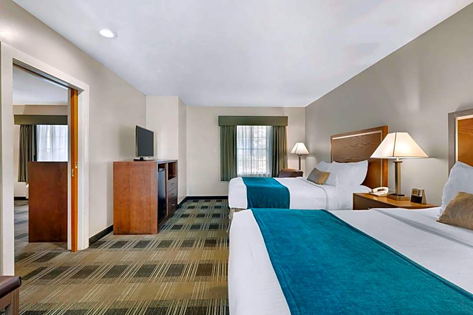 Best Western Plus Cold Spring