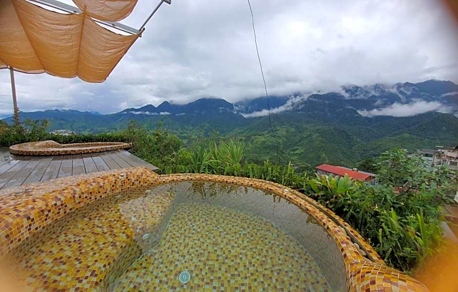 Phuong Nam Hotel