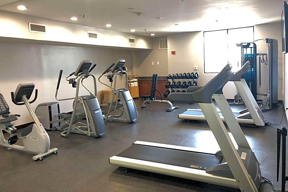 Country Inn & Suites by Radisson, San Jose International Airport, CA