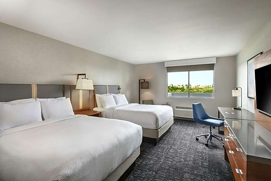 Four Points by Sheraton Los Angeles Westside