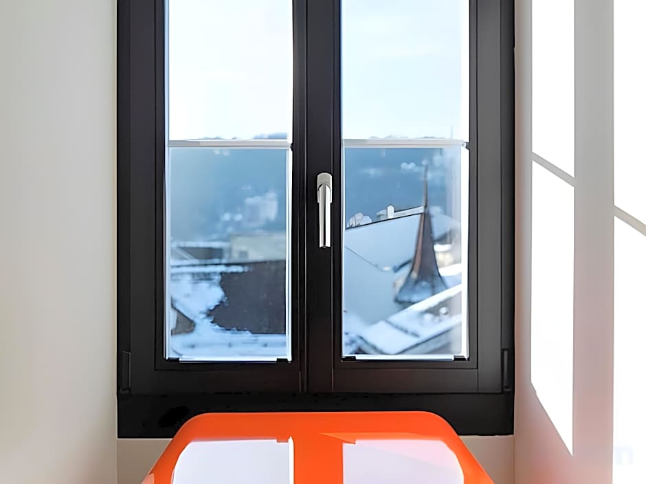 The Lubo - Self Check-In