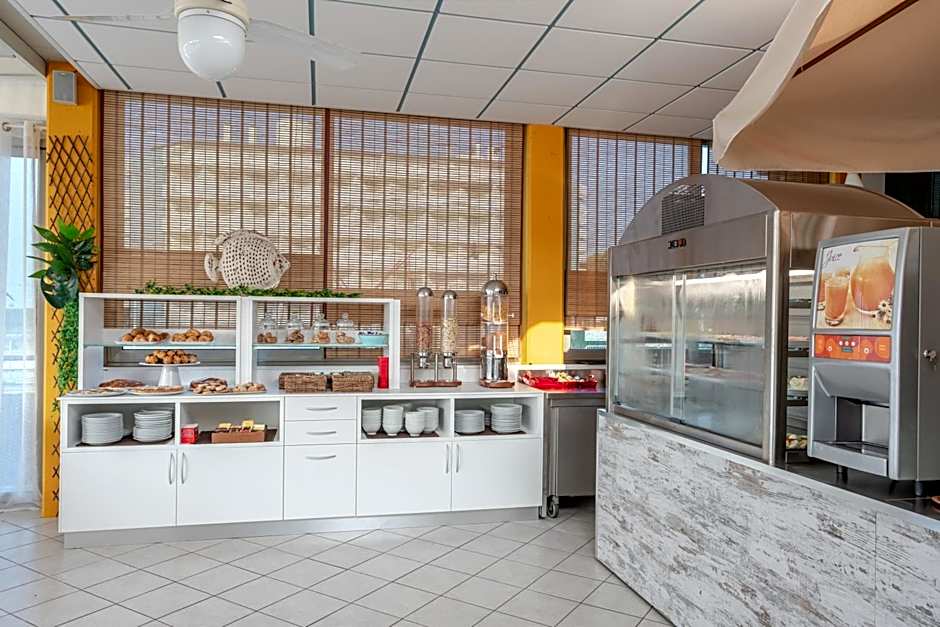 Hotel La Brezza frontemare