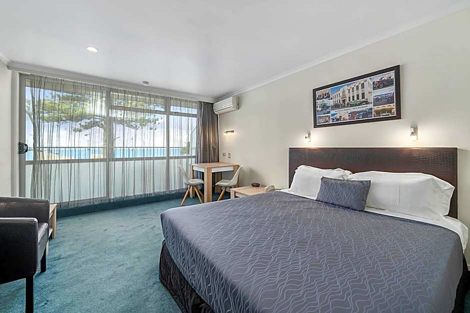Photo 1 of 7 of Studio, Sea View