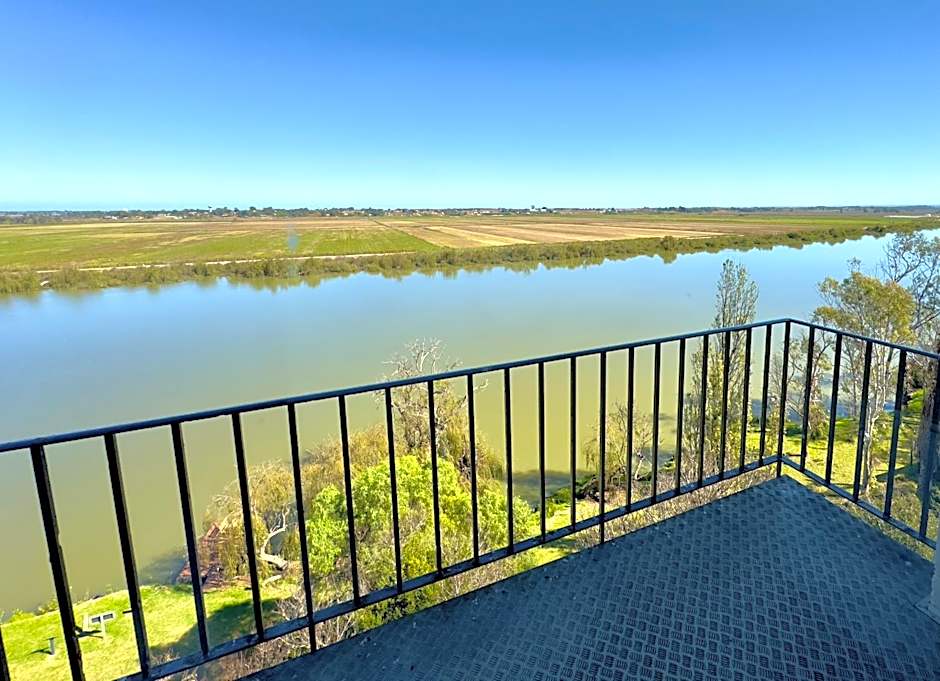 Tailem Bend Riverside Hotel