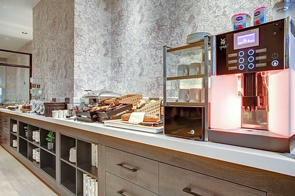 Vienna House Easy by Wyndham Hamburg