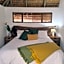 LittleBush Private Lodge