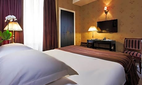 Junior Suite and Double Room Connected