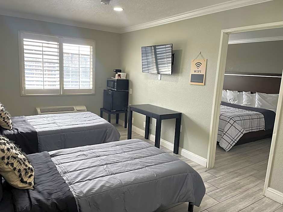Cabana Inn & Suites