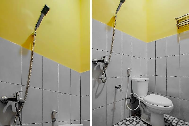 OYO 90216 Kost Sanny