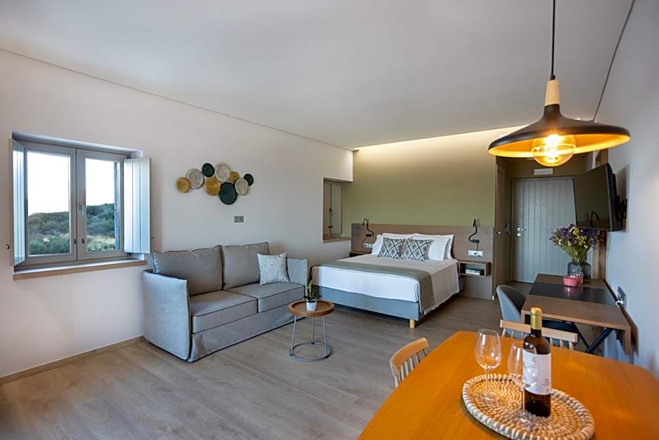 Armantanis Luxury Suites
