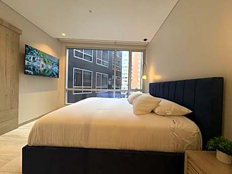 One-Bedroom Deluxe Apartment