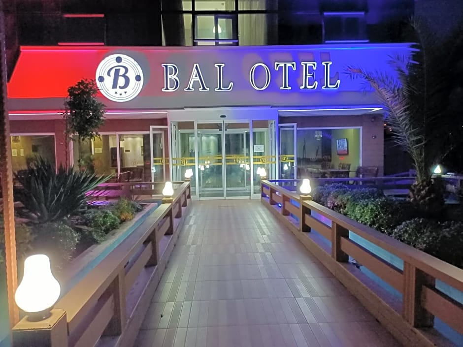 Bal Hotel