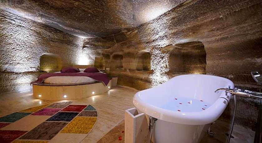 Goreme Cave Lodge