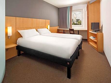 MyRoom by Daniel:  Friendly Liverpool / Standard twin Room