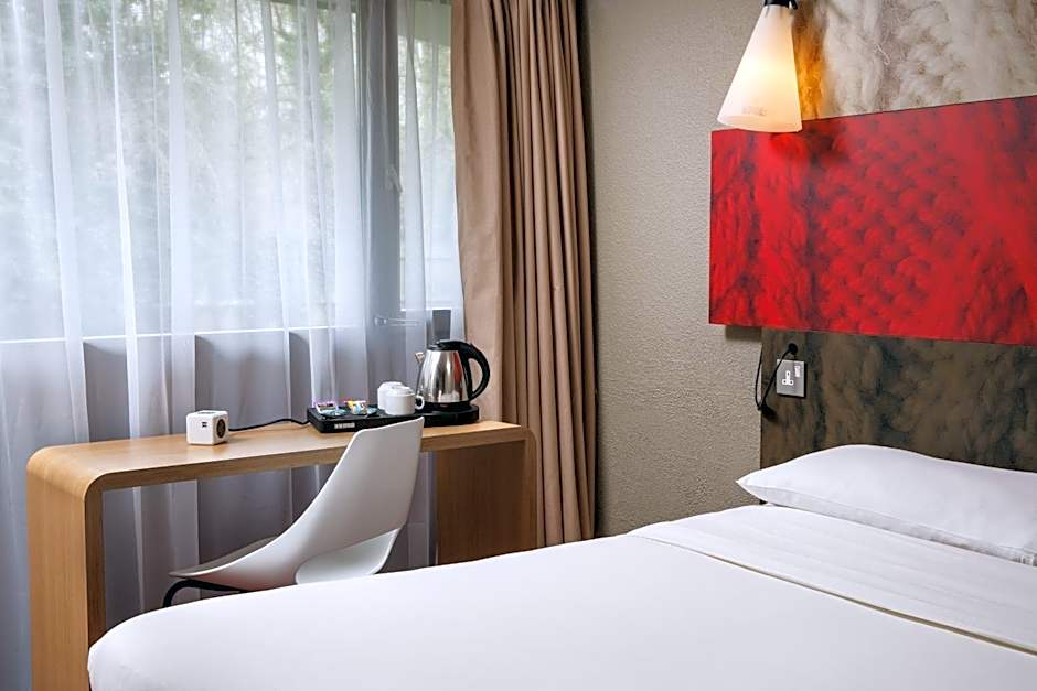Ibis Coventry South Whitley Hotel