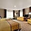 Super 8 by Wyndham Hershey Chocolate Avenue