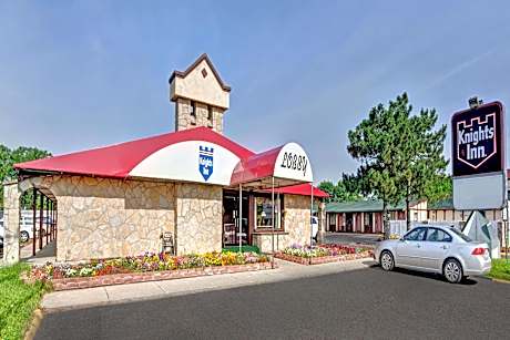 Knights Inn Madison Heights