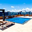 Plaza Praia Suítes