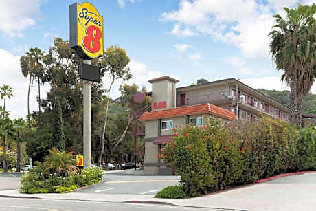 Super 8 by Wyndham San Diego Hotel Circle