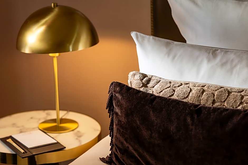 Hotel Des Deux Continents