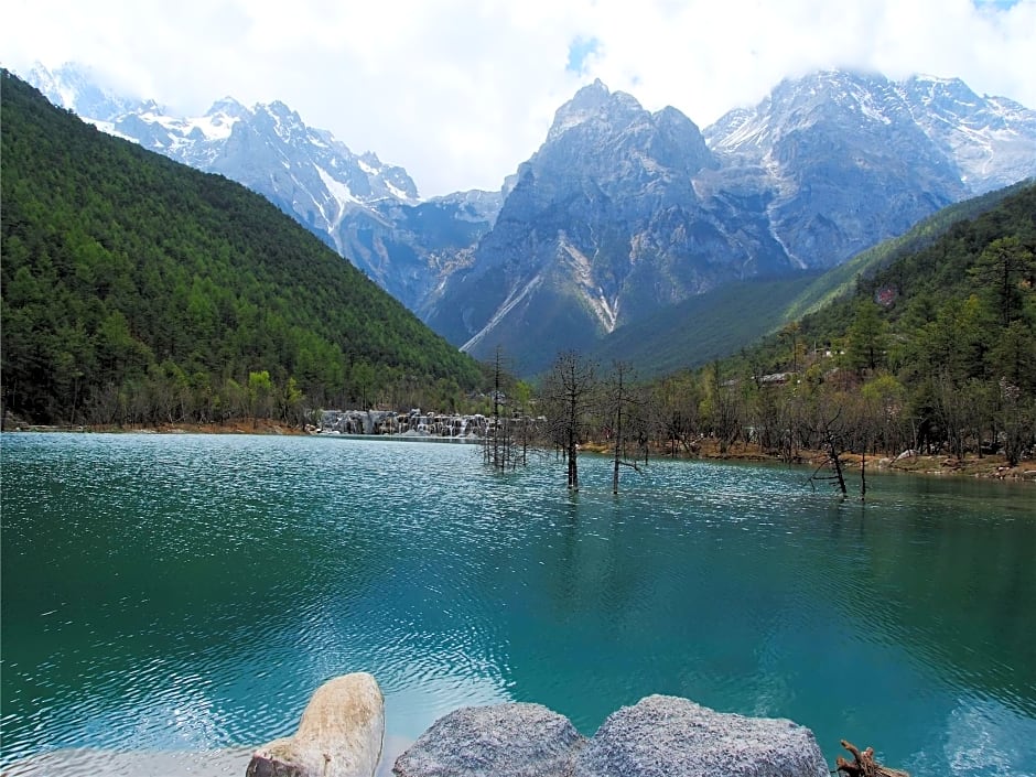 Lijiang E-Outfitting Boutique Hotel