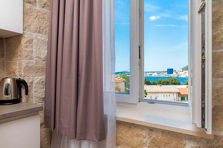 Mediterra Residence
