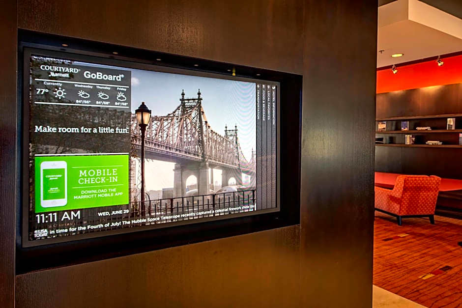 Courtyard by Marriott Westbury Long Island