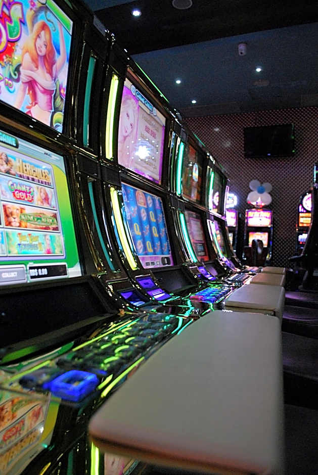 Platino Hotel & Casino