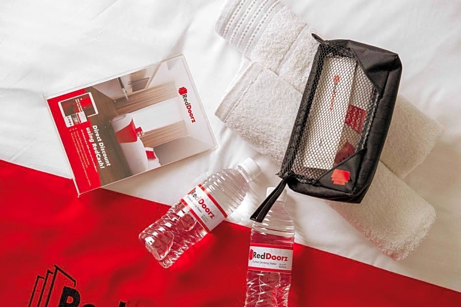 RedDoorz Syariah @ Karema Area Mamuju